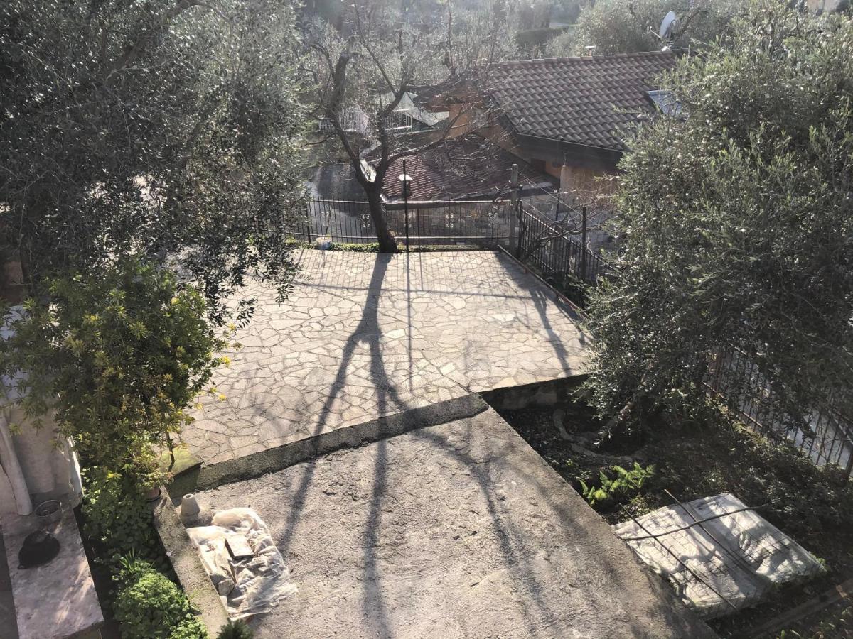 Appartamento Nonna Rosa มัลเชซิเน ภายนอก รูปภาพ